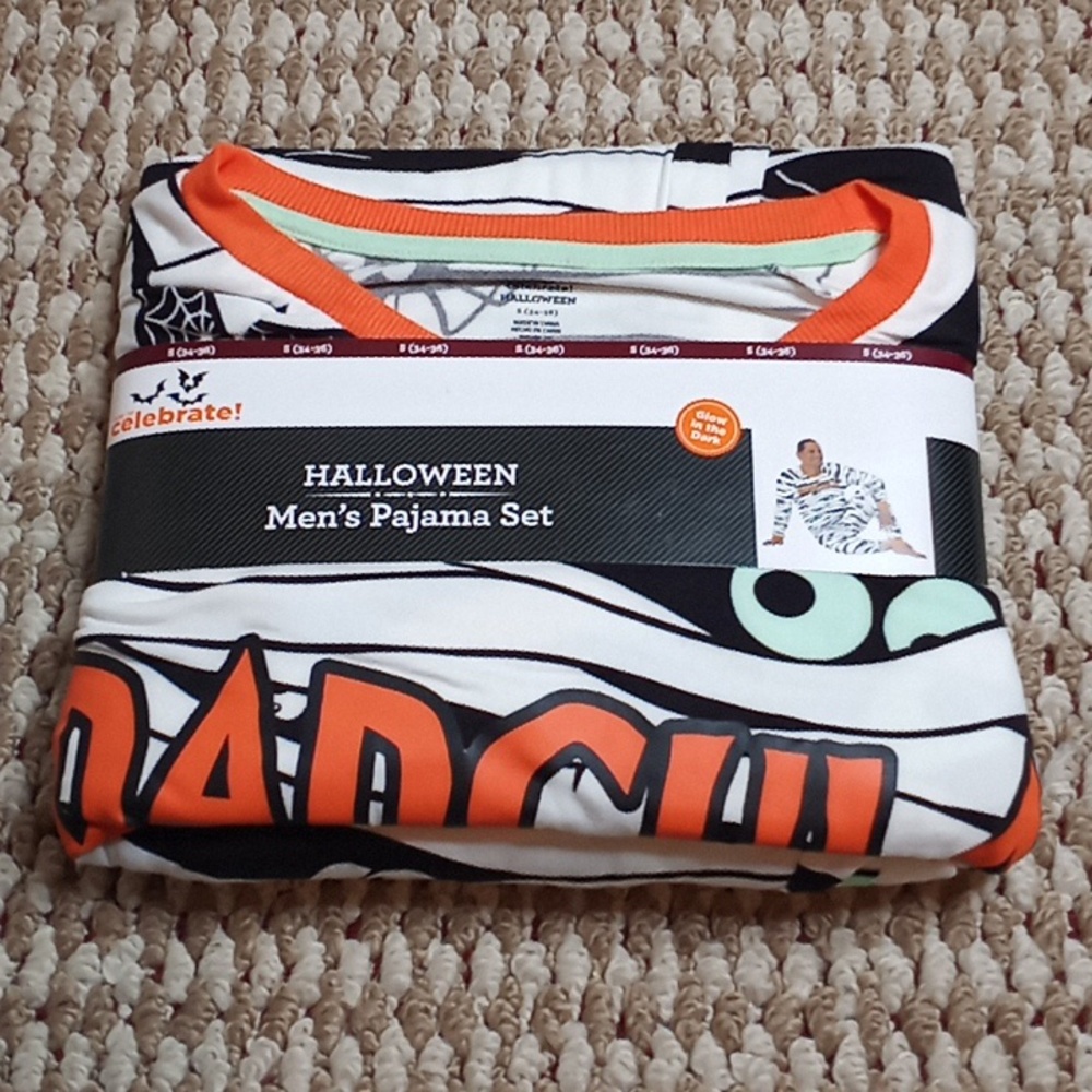 Halloween Men's Pajama Set Small 34 - 36 Shirt Top Pants PJs Glow in the Dark